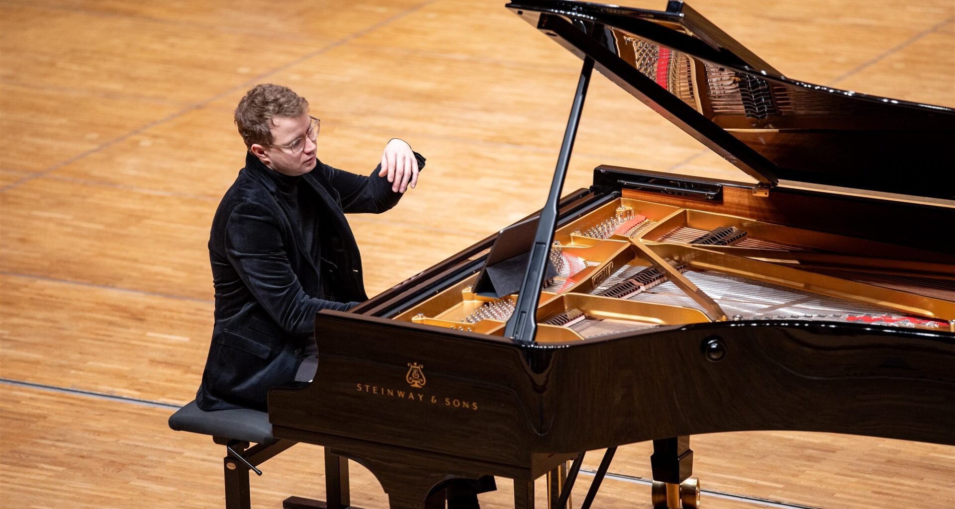 Kõlavärvide arhitekt Sten Heinoja - Sirp