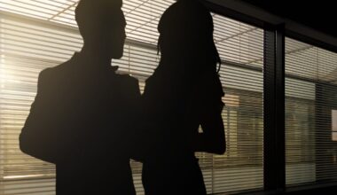 „Täna unustame abikaasad!“ Eestlaste rajud kontoripeod: kui suudelnud olen päris paljude kolleegidega, siis voodit jaganud kolmega