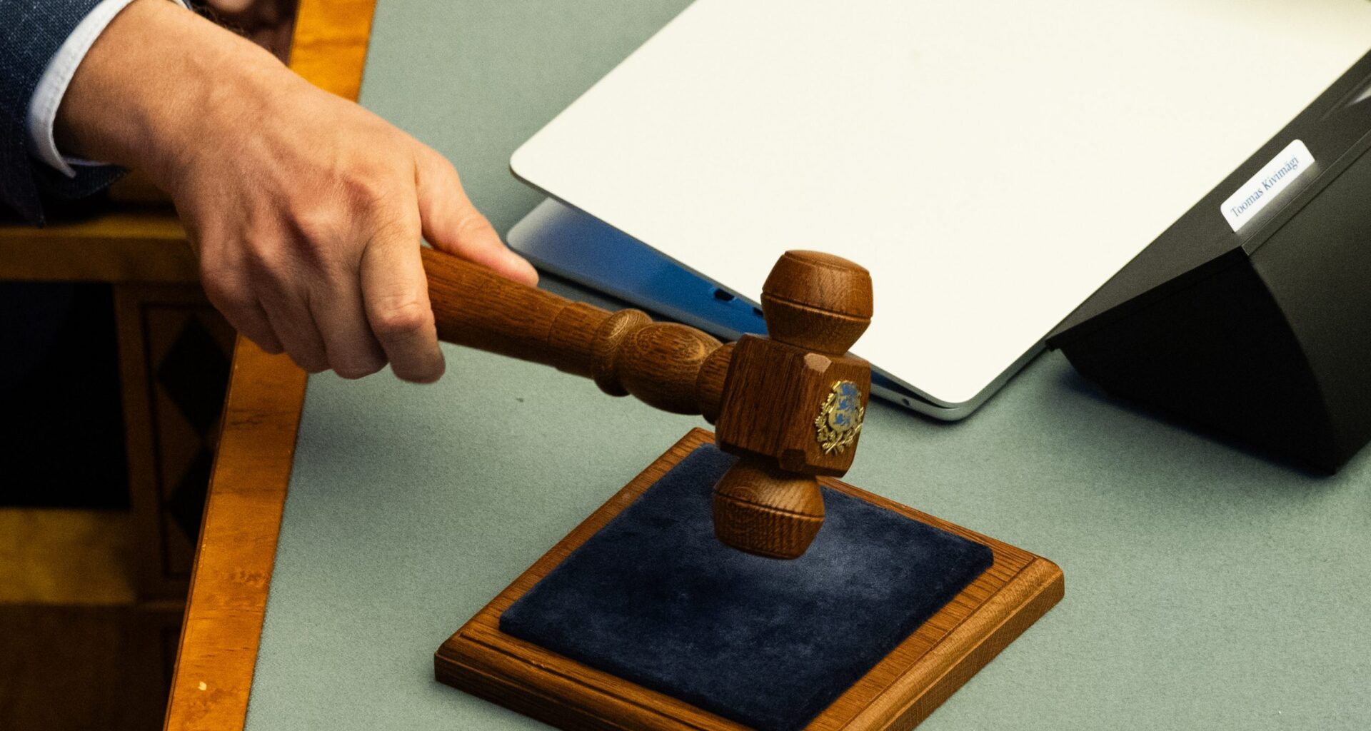 Riigikogu asub muutma kaht välja kuulutamata jäetud seadust