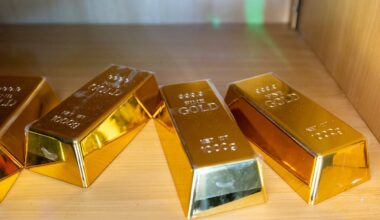 Kuld on teinud sel aastal hinnarekordeid. Pangad prognoosivad, mis saab hinnast tuleval aastal