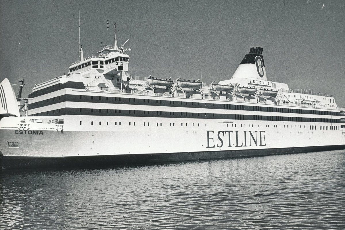 Estonia huku esialgne hinnang: parema parda vigastused on tekkinud kokkupuutest merepõhjaga