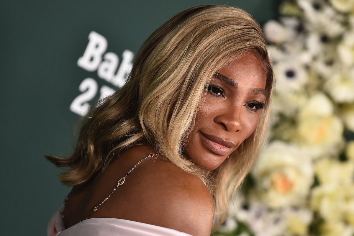 KUUM KLÕPS | Süstide abil 15 kilo alla võtnud Serena Williams näitab oma piitspeenikest keha