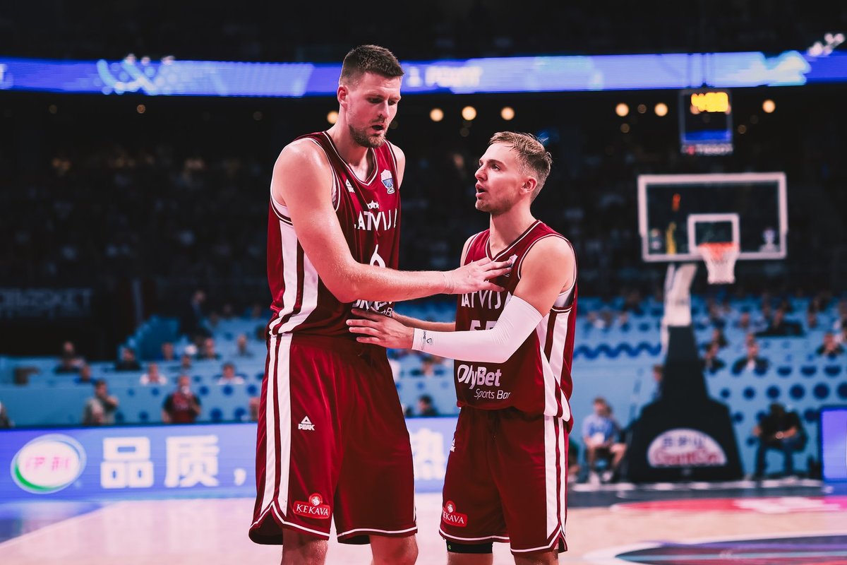 Lätis kandideerivad aasta sportlaseks Porziņģis ja Bendika, Leedus on favoriidid Meilutytė ja Alekna