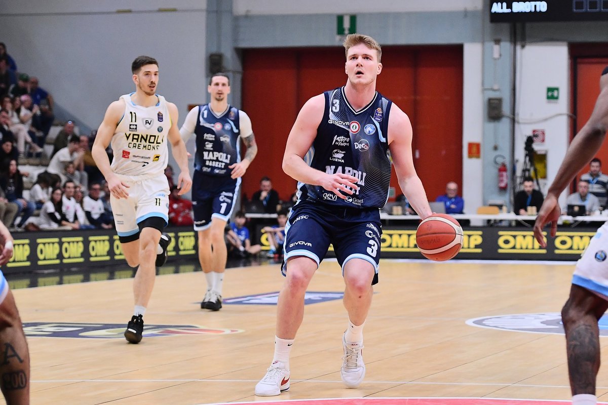 VIDEO | Kaspar Treier ja Mihkel Kirves tegid koduklubides hooaja parima mängu