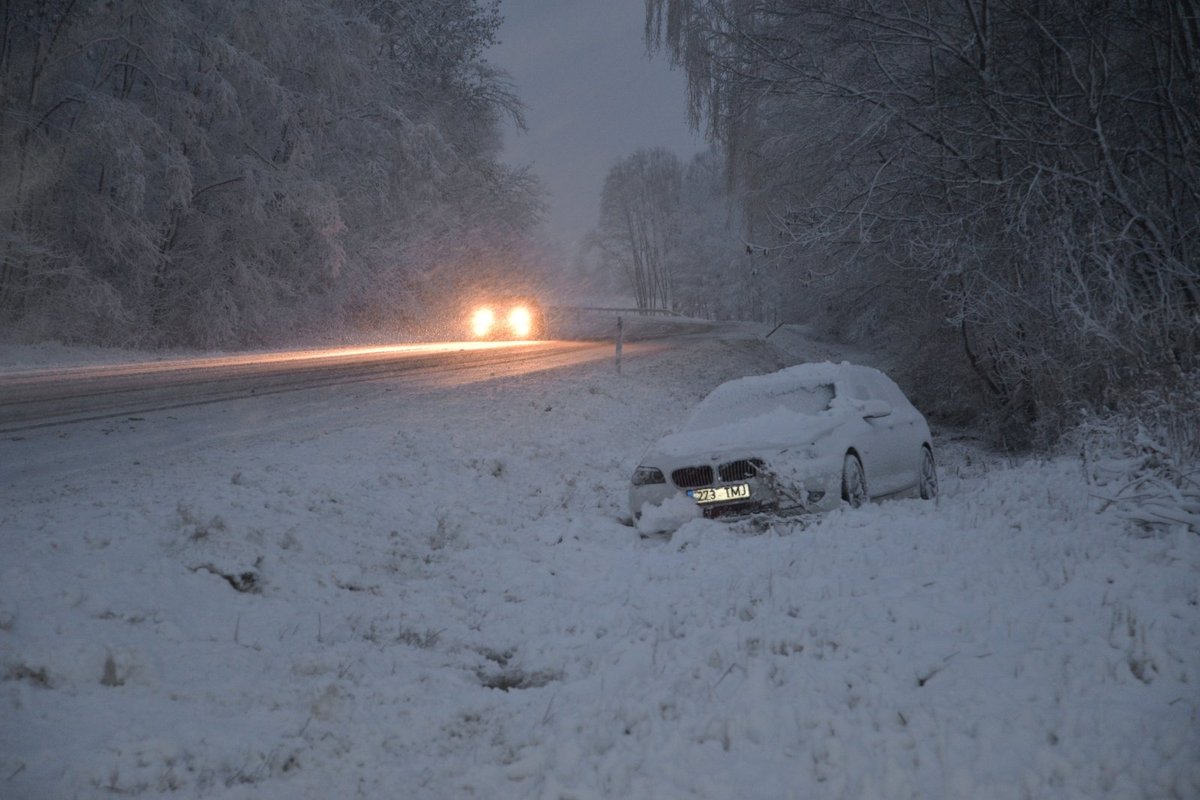 ILMATEADE | Tugevad sajud muudavad nädalalõpus teed ohtlikult libedaks - Maaleht