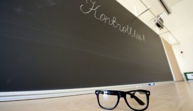 Enn Kirsman: ministeerium paneb tuhanded meisterlikud ja armastatud õpetajad valiku ette - Eesti Päevaleht