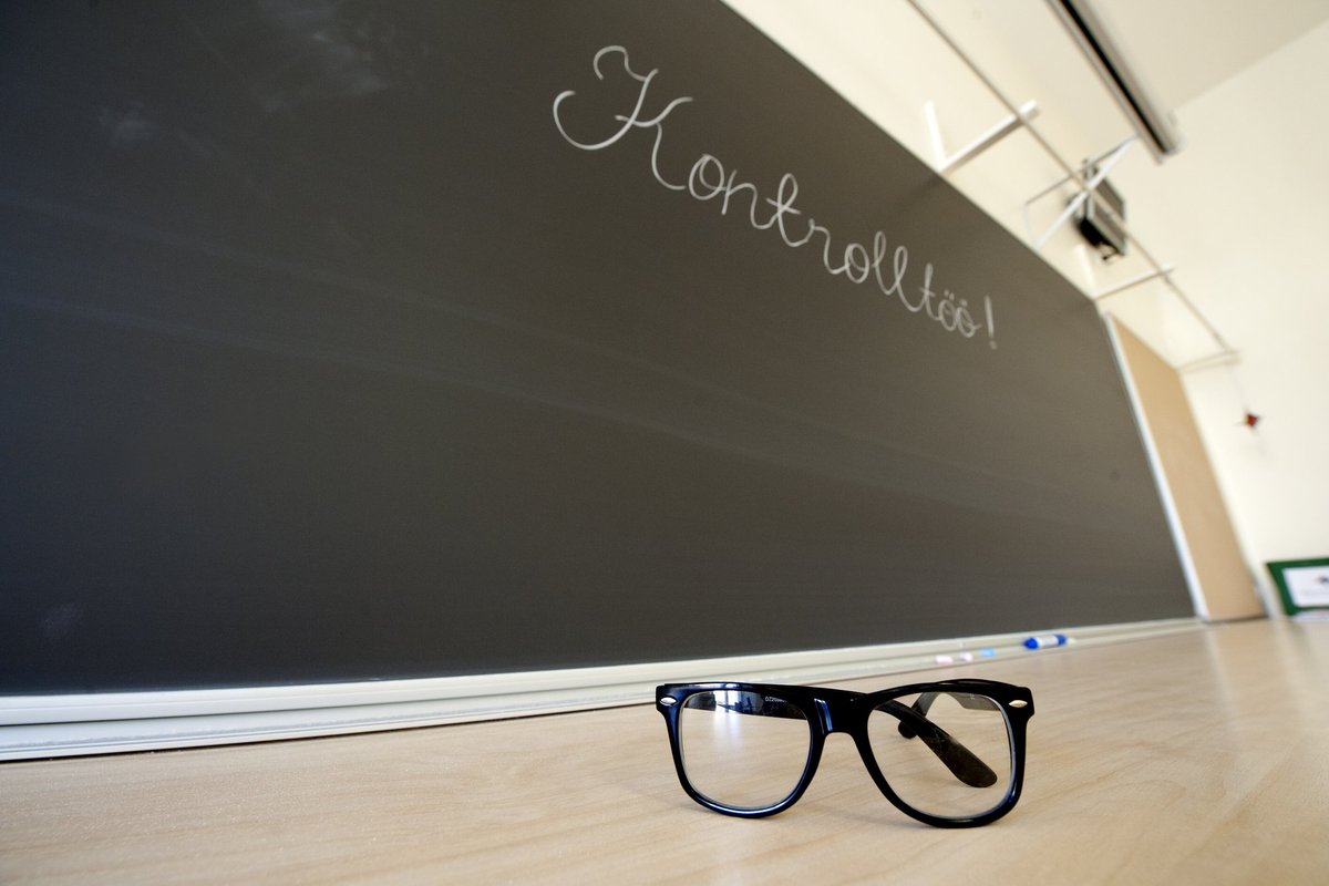 Enn Kirsman: ministeerium paneb tuhanded meisterlikud ja armastatud õpetajad valiku ette - Eesti Päevaleht