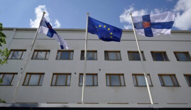 Soome sai Venemaalt kingiks propagandaraamatu russofoobiast koos noodiga