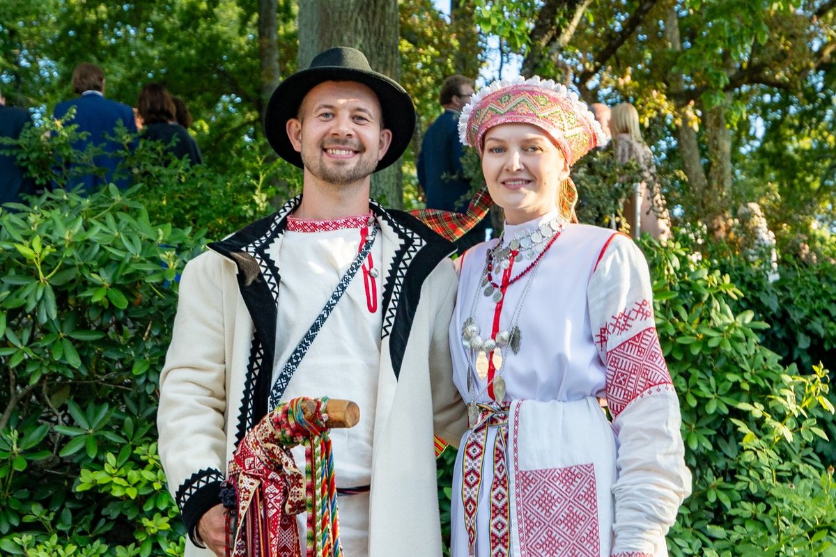 VIDEO | „Aitäh kaasa elamast!“ Jalmar Vabarna jagas kallimaga klippi uuest ühisest kodust