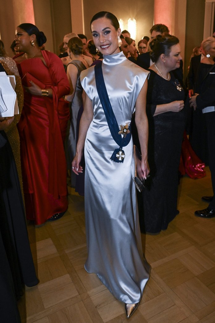 Sanna Marin presidendiballil.