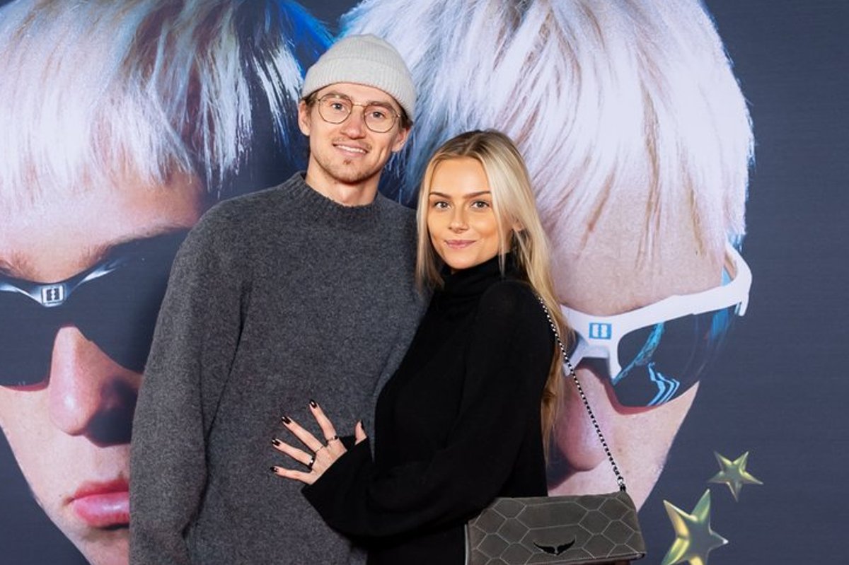 KLÕPS | Pani sõrmuse sõrme! Sepo Seemani tennisistist poeg Johannes Seeman kihlus kallimaga