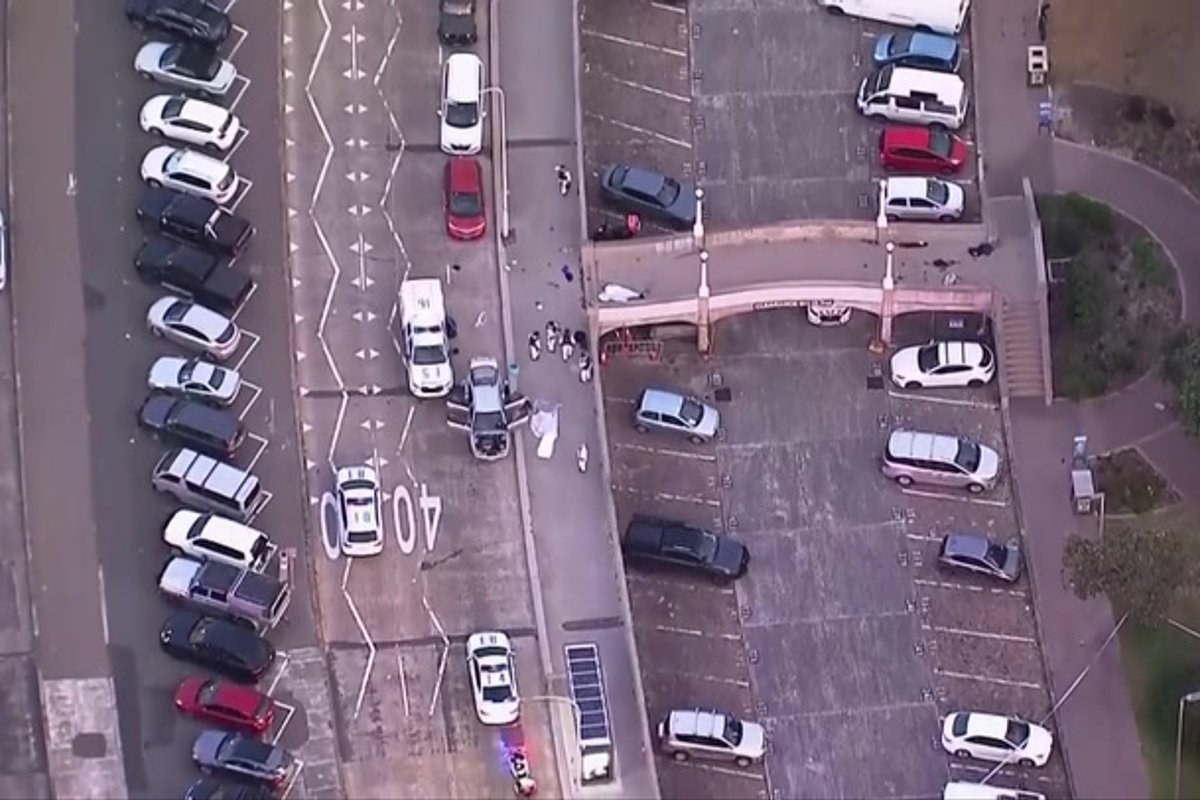 VIDEOD | Austraalia rannal ründasid terroristid juudi usupüha tähistajaid, hukkunuid on vähemalt 12