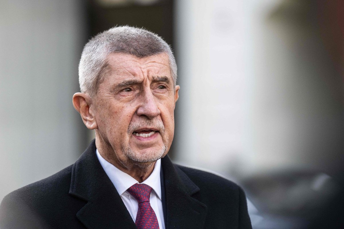 Tšehhi populist Babiš vannutati taas riigi peaministriks