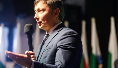 FOTOD | Keskerakonna esimeheks valitud Mihhail Kõlvart: riigikogu valimistel saame leppida vaid esikohaga