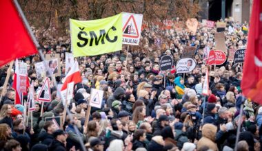 Vilniuses kogunes Leedu rahvusringhäälingu vabaduse piiramise vastasele meeleavaldusele 10 000 inimest