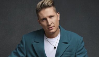 Karl-Erik Taukar on komplimentide suhtes skeptiliseks muutunud. „Kui keegi ülevoolavalt kiidab, siis alati kahtlen öeldus“