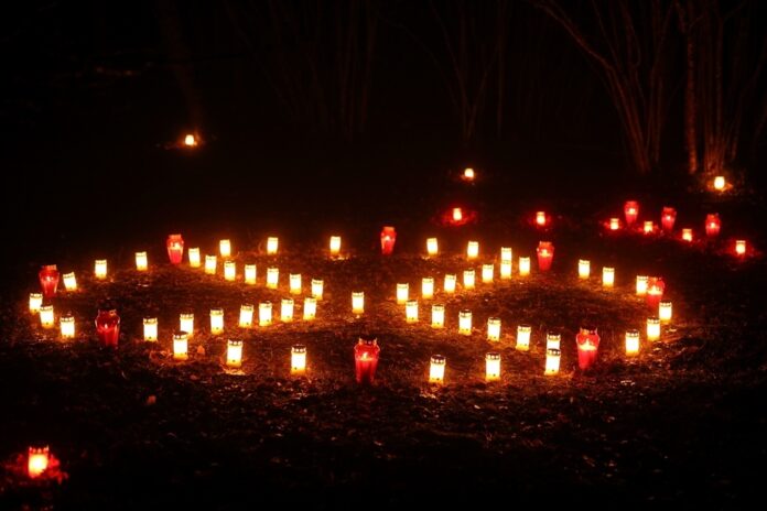 Salevere Salumäel süttib 1300 küünalt