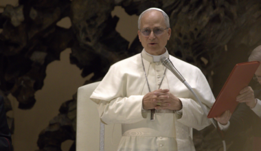 Paavst kutsus jõuluõnnistuses Venemaad ja Ukrainat dialoogile