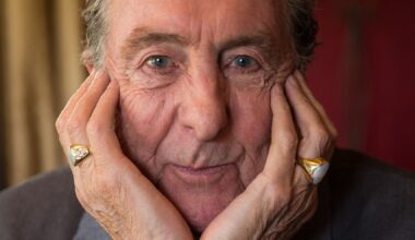 Kingi jõuludeks huumoriklassikat: legendaarne Eric Idle “Monty Pythonist” jõuab unikaalse show’ga Tallinnasse