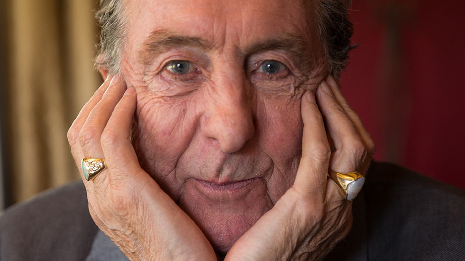Kingi jõuludeks huumoriklassikat: legendaarne Eric Idle “Monty Pythonist” jõuab unikaalse show’ga Tallinnasse