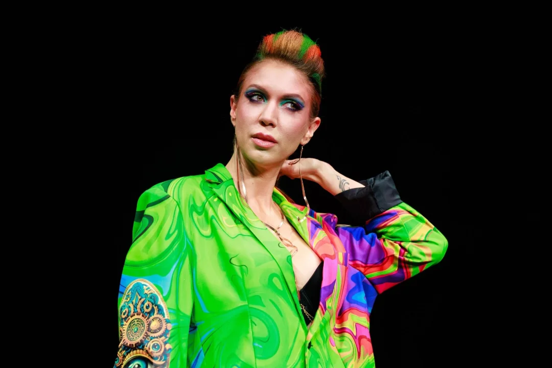 SA NÄED LAHE VÄLJA | Aluspesu jäi koju! Laura Põldvere šokeeris sensuaalse stiilivalikuga