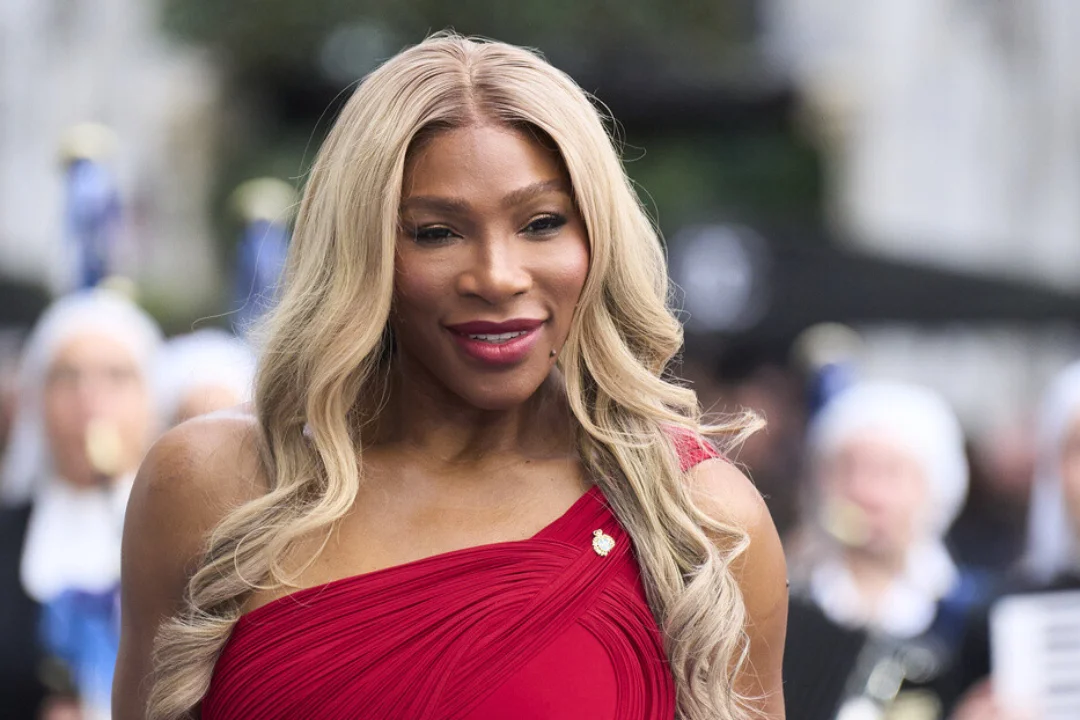 MILLINE PÜSS! Kaalusüstidega salenenud Serena Williams näitab seksikas trikoos oma sihvakat keha!