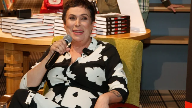 HÕISKASID LIIGA VARA? Hagi Diana Klas-Mölderi eluraamatu vastu võeti siiski menetlusse