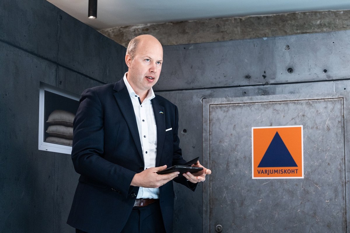 Taro riigikontrolli auditist: oleme andmeside katkestuse läbi harjutanud, häirekeskus on töötanud ka paberi ja pliiatsiga