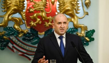 Bulgaaria Kremli-meelne president astus ilmselt oma erakonna asutamiseks tagasi