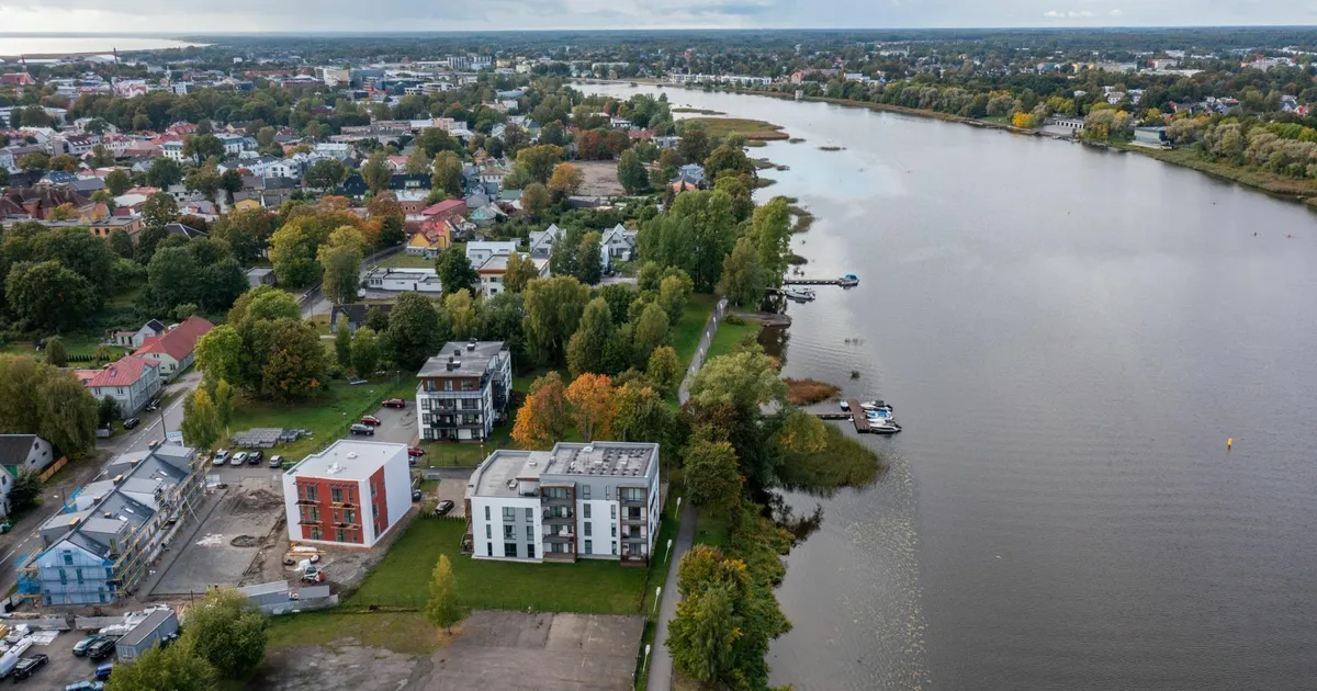 Tallinnas tammuvad kinnisvarahinnad paigal, Narvas kukuvad ja Pärnus sööstavad üles