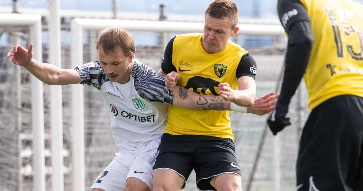 Vaprus värbas valitsevalt meistrilt ründaja