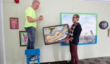 Rakvere Galerii jätkab näitustega ja teeb Ukuarule tähendusliku kingituse