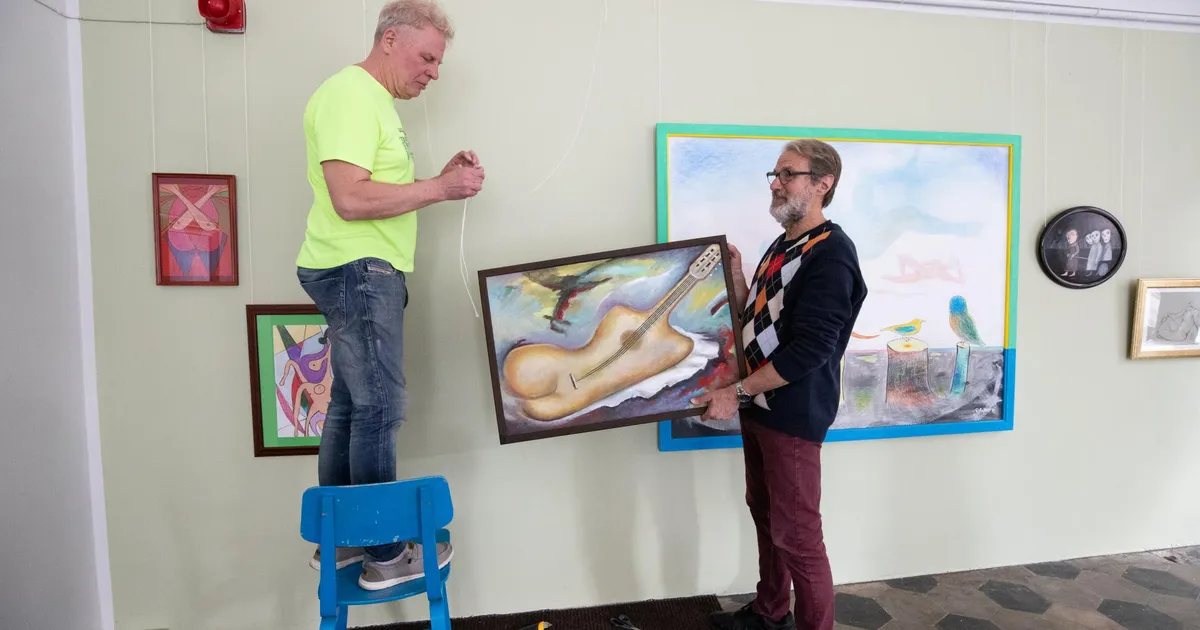 Rakvere Galerii jätkab näitustega ja teeb Ukuarule tähendusliku kingituse