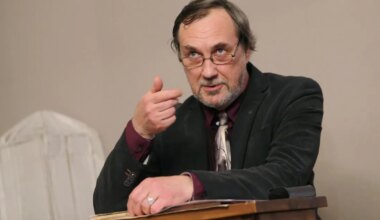 Henrik Visnapuu auhinna üks saajaid uurib pagulaskirjandust ja teine luuletab