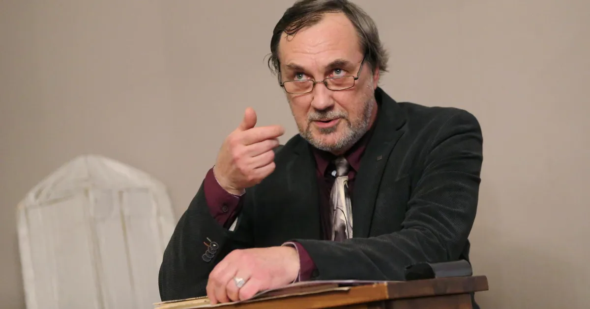 Henrik Visnapuu auhinna üks saajaid uurib pagulaskirjandust ja teine luuletab