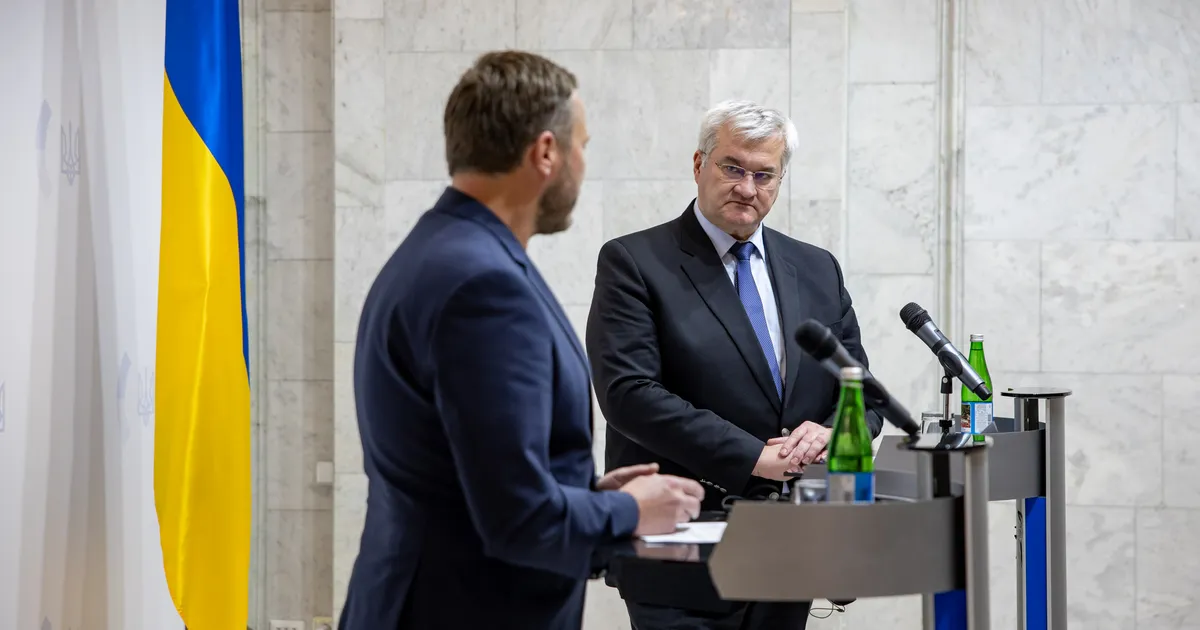 Tsahkna kinnitas oma Ukraina kolleegile taas Eesti täielikku toetust