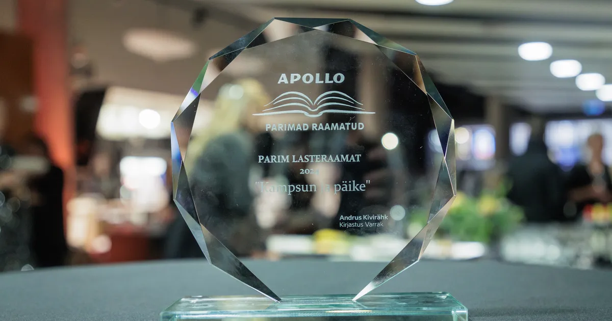 ANNA OMA HÄÄL ⟩ Valime koos 2025. aasta parimad raamatud!