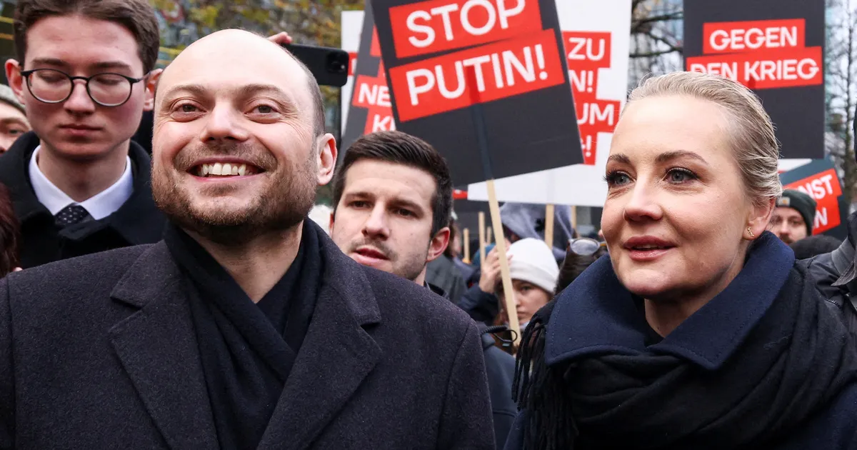 Vene opositsiooni solvangud ja intriigid on paljastanud liigisisese võitluse