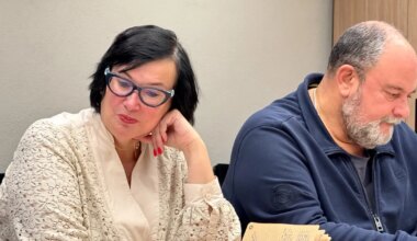 Stalnuhhini umbusaldamine Narva volikogus kukkus läbi, kuid tal tuleb töötada tasuta