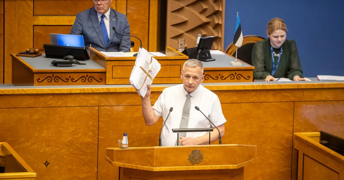 Prokuratuur esitas Riigikogu liikmele Kalle Grünthalile süüdistuse