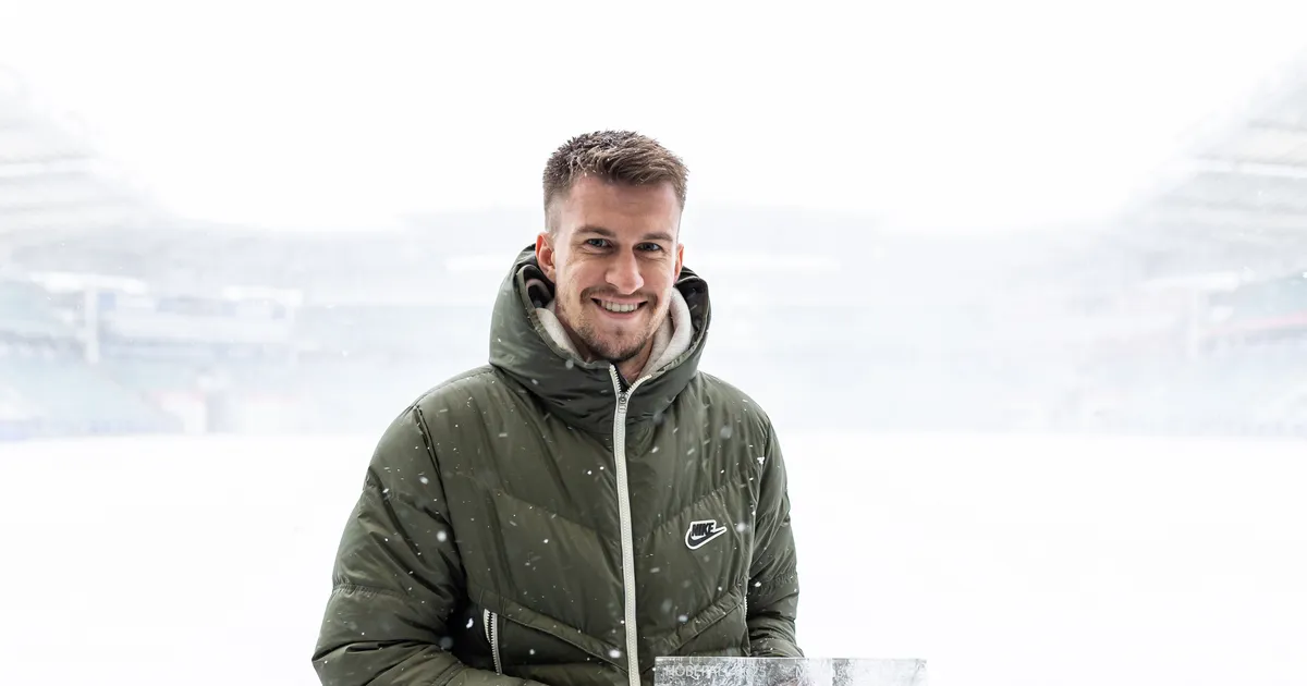 VIDEO ⟩ Mattias Käit võitis teist aastat järjest Hõbepalli, Liselle Palts pälvis oma esimese Annika auhinna