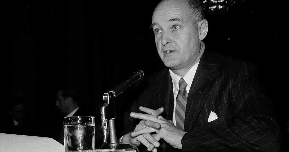 ERKKI BAHOVSKI ⟩ Kes võiks olla Eesti George F. Kennan?