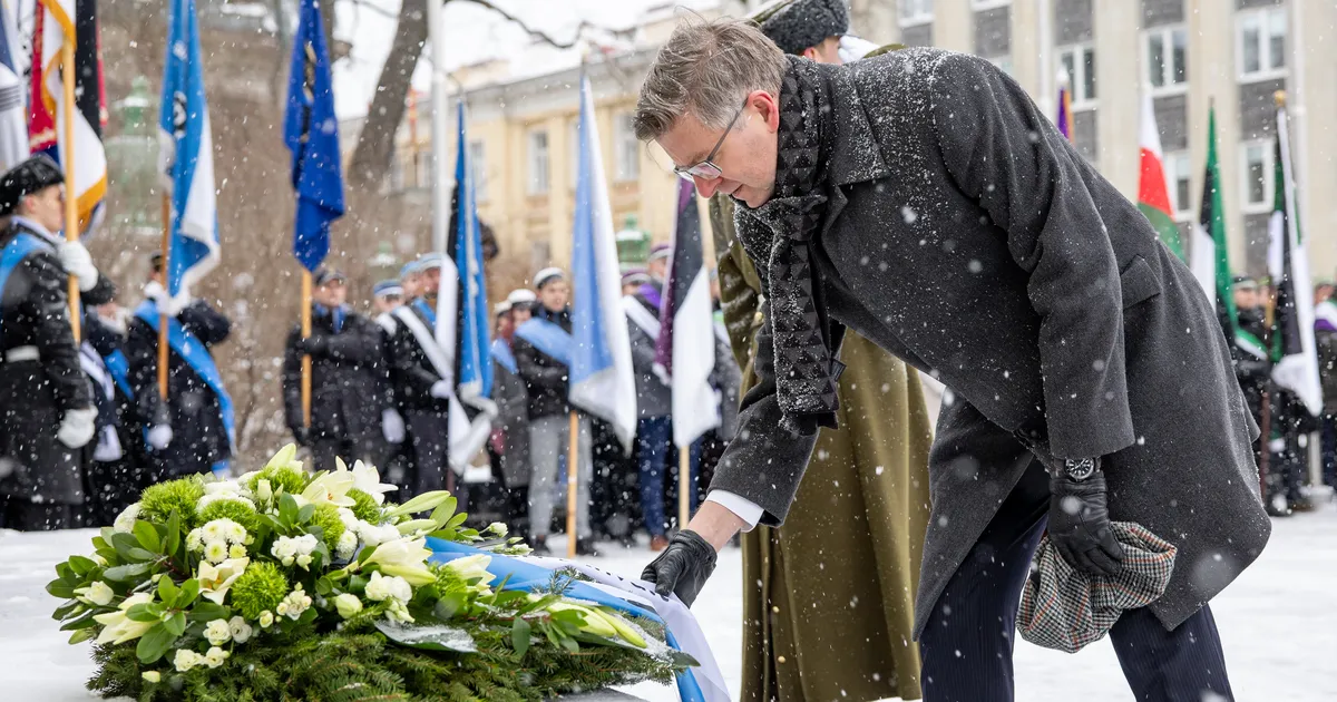 GALERII ⟩ Vabadussõjas langenuid mälestati vaikuseminutiga