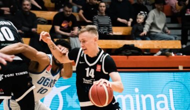 FOTOD ⟩ Võtmemängu vinge lõpp süstis Pärnu kossutiimi play-off'i unistusele elujõudu - Pärnu Postimees