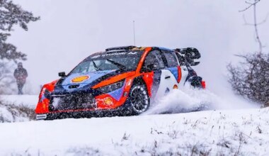 VIDEO ⟩ Lumi lõi WRC avaetapiks valmistuva Neuville'i rivist välja, aga Solberg nautis olukorda