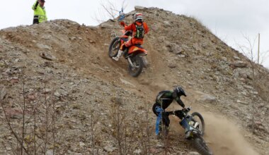 Ida-Virumaa saab õiglase ülemineku fondilt motofestivali, terviseraja ja kuhjaga koolitusi