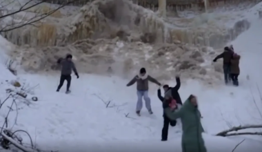 FOTOD JA VIDEO Valaste joa jääkamakate alla jäänud naine: olin täiesti laviini sees ja tundsin, kuidas jää vastu pead käis - Elu24