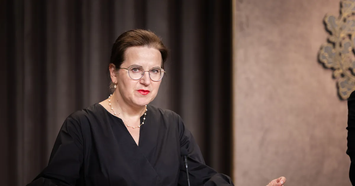 Minister Liisa Pakosta sattus skandaalse metsaseaduse eelnõu tõttu kahvlisse