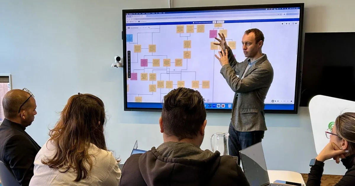 E-riigi Akadeemia käivitajad kaitsevad Kuubale antavat abi