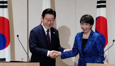 Jaapani ja Lõuna-Korea juhid kohtusid Hiina jõunäitamise taustal